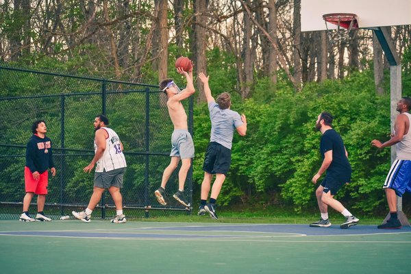 Femmes et course à pied : conseils spécifiques pour la fitness